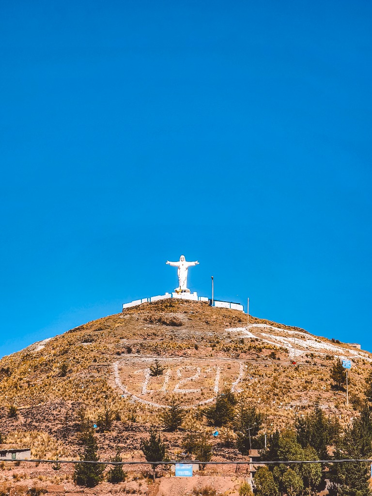 Devoción en las Alturas — Cerro Huaynarroque
